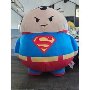 This is an exclusive FAO Schwarz 10" Superman Blob Plush. NWT So Soft & Squishy